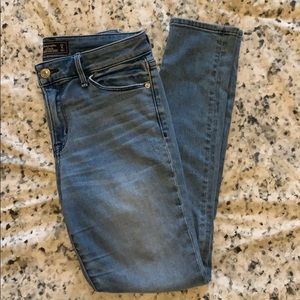 Abercrombie & Fitch Skinny Jeans